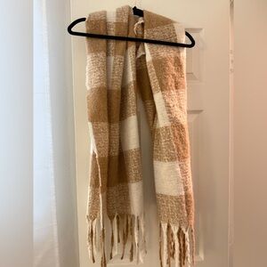 Aerie Tan and White Checkered Scarf